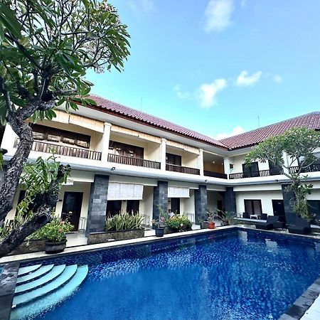 Radha Bali Hotel Kuta  Ngoại thất bức ảnh