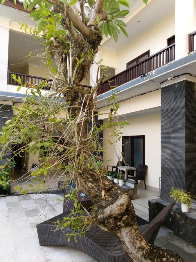 Radha Bali Hotel Kuta  Ngoại thất bức ảnh