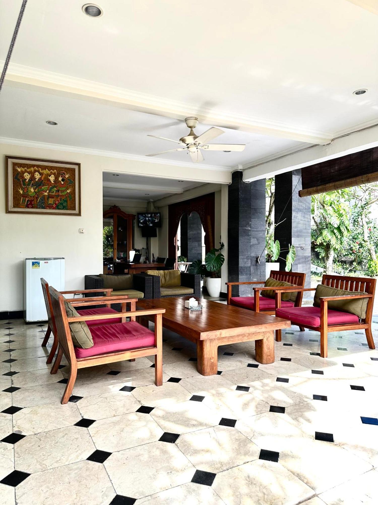 Radha Bali Hotel Kuta  Ngoại thất bức ảnh