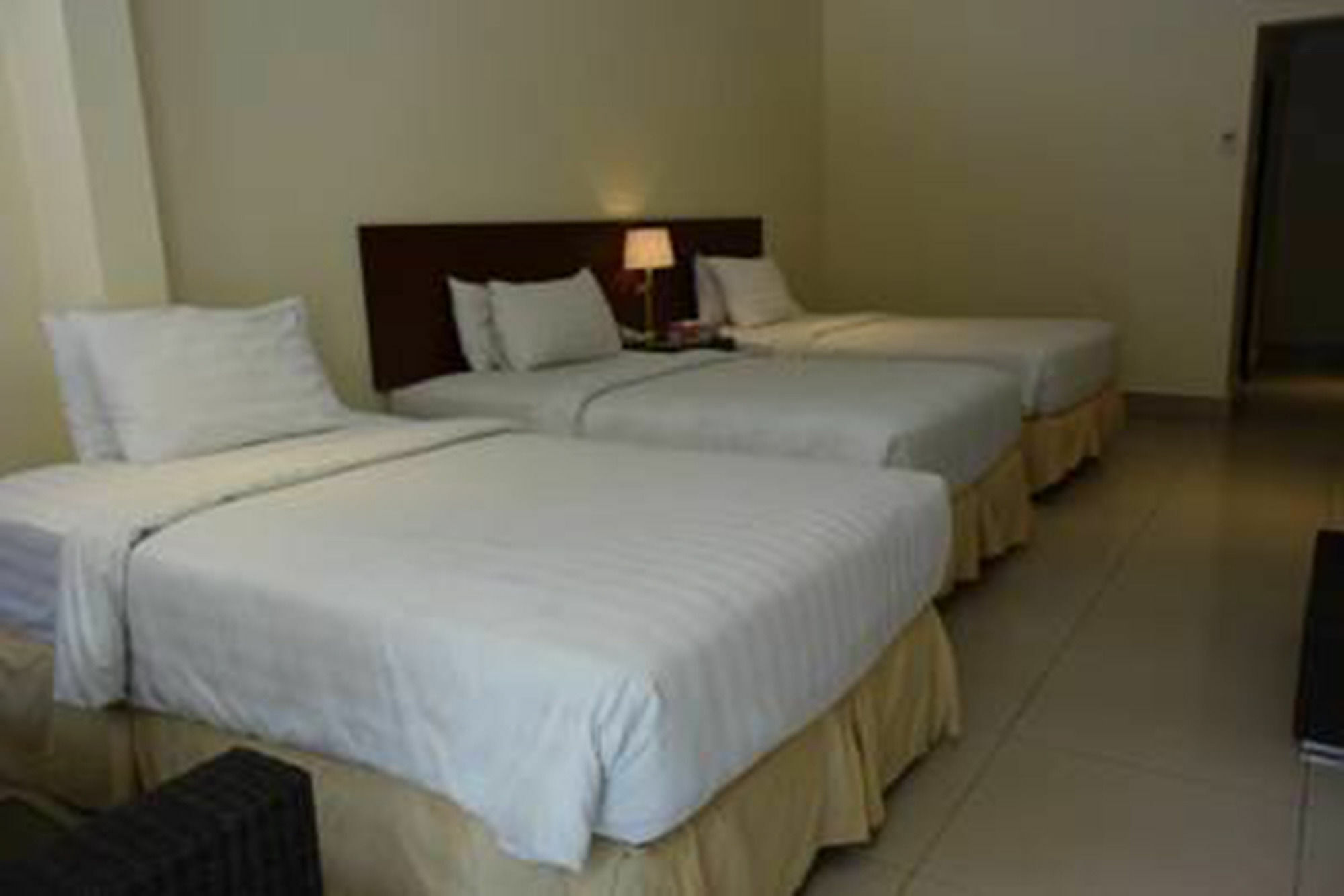 Radha Bali Hotel Kuta  Ngoại thất bức ảnh